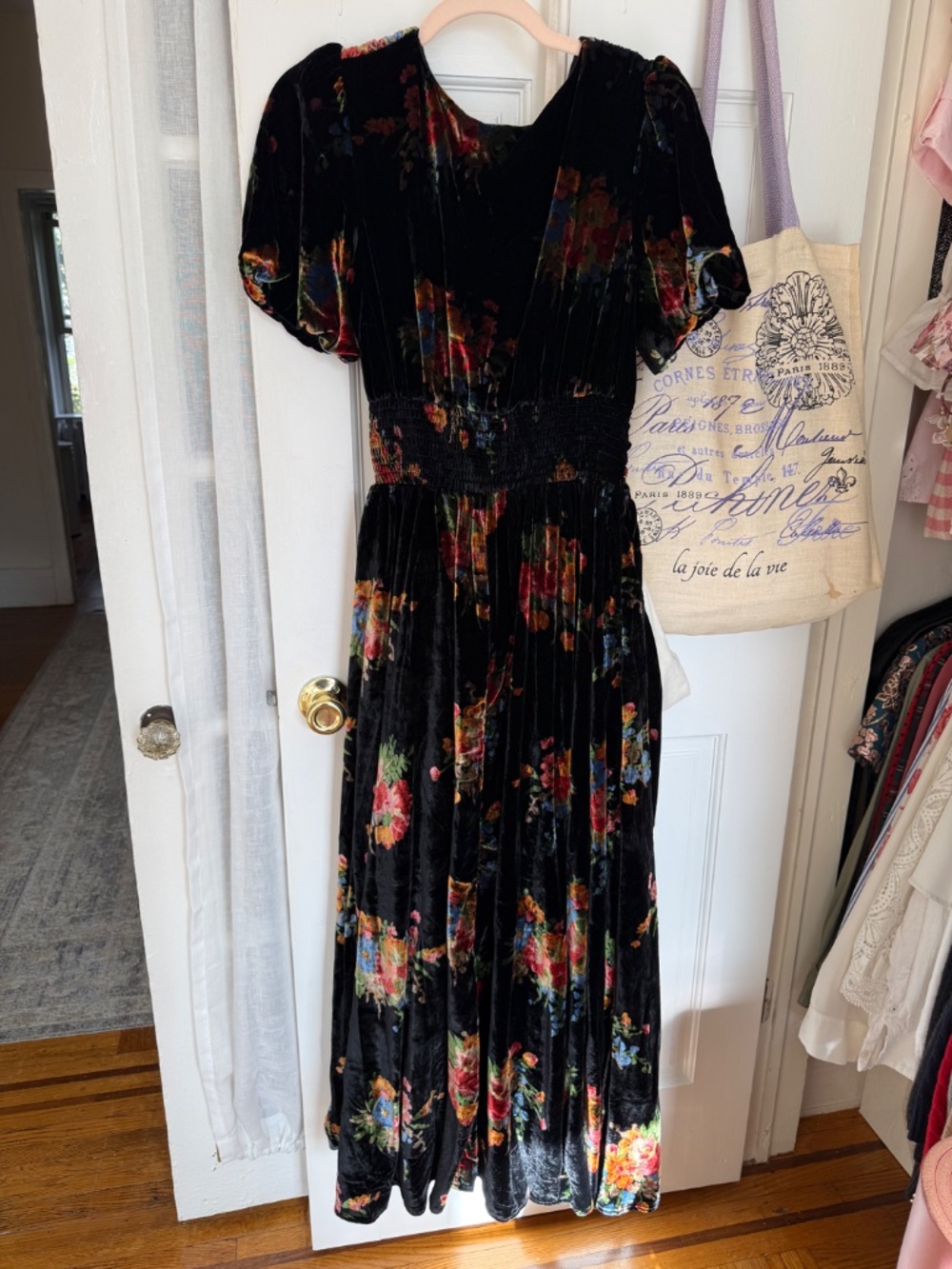 Dress - Picture 4 of 6